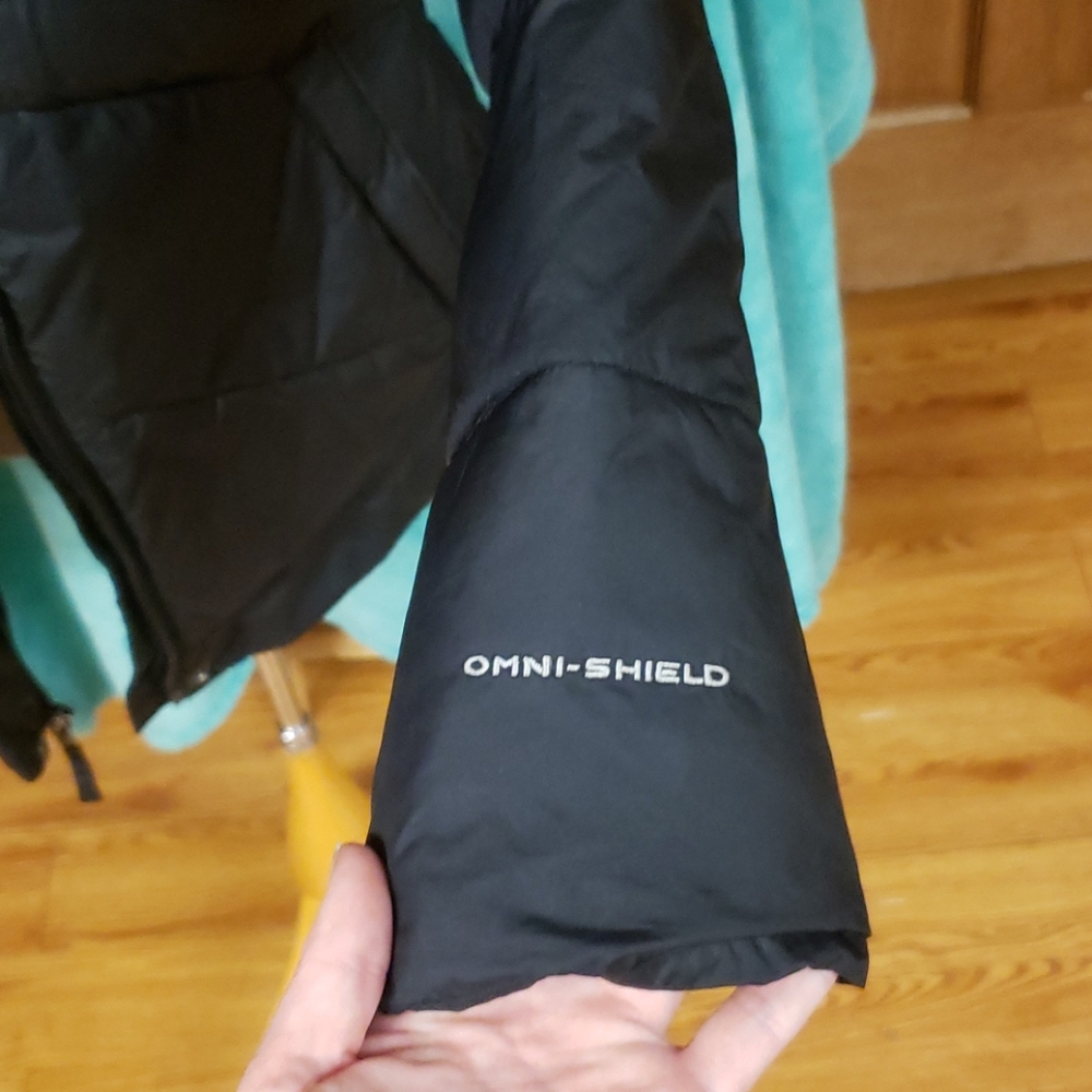 Columbia Omni Shield Coat - Picture 2 of 9